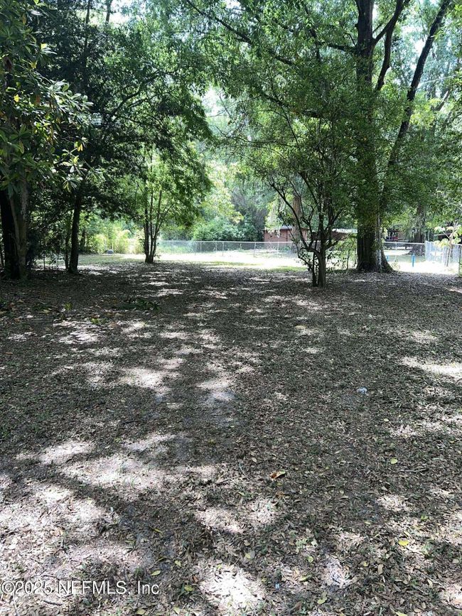 110 Karen Dr, House other with 3 bedrooms, 2 bathrooms and null parking in Palatka FL | Image 5