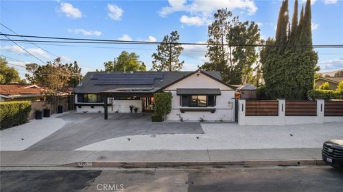12293 Woodley Ave, Granada Hills, CA, 91344-6917 | Card Image