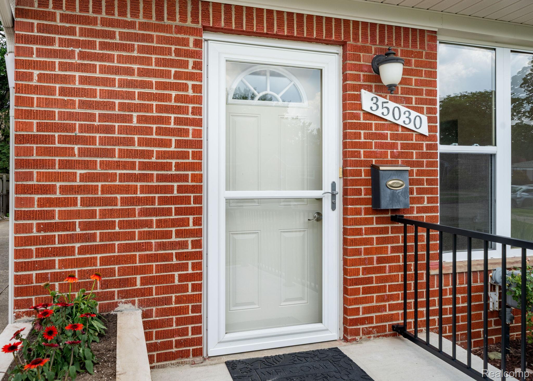 Residential in Livonia 3