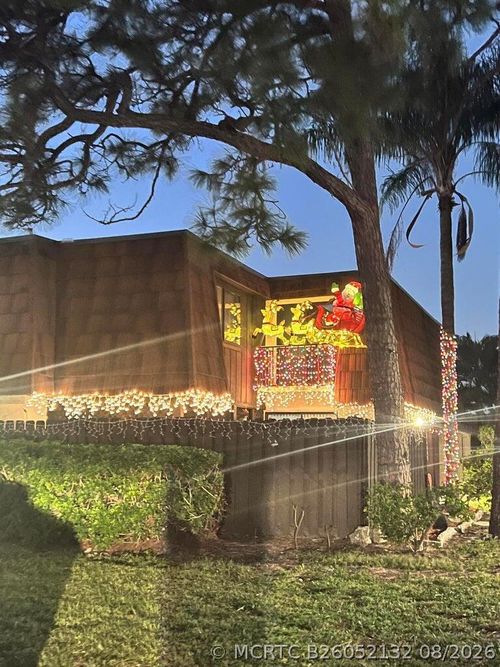 c-6454 Red Pine Ln, Greenacres, FL, 33415-6302 | Card Image