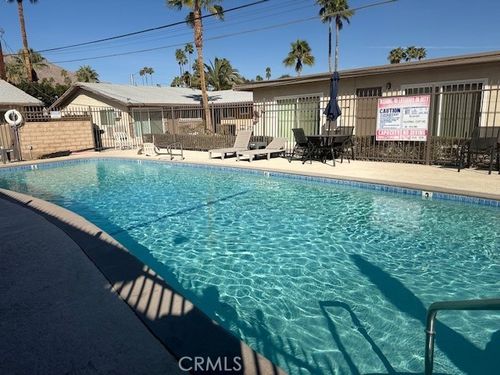 apt-6-686 E Cottonwood Rd, Palm Springs, CA, 92262-4615 | Card Image