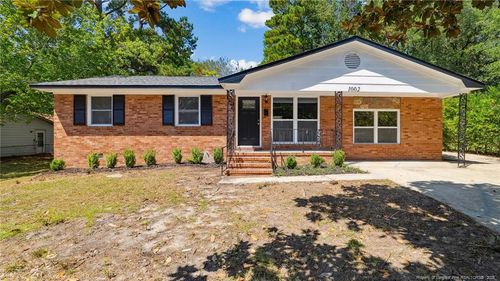 1002 Fleetwood Dr, Fayetteville, NC, 28305-5516 | Card Image