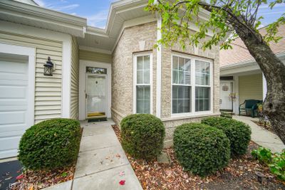 21516 W Juniper Court, Townhouse with 2 bedrooms, 2 bathrooms and 2 parking in Plainfield IL | Image 2