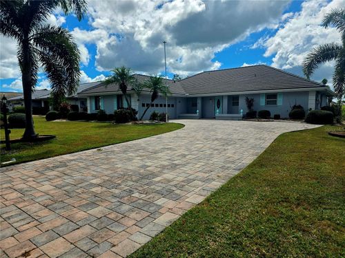 1936 New Bedford Dr, SUN CITY CENTER, FL, 33573-6127 | Card Image