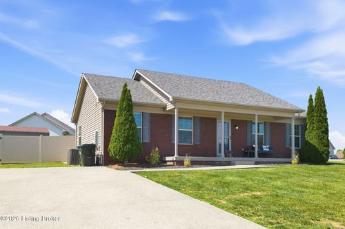 331 Gentry Crossings Blvd, Mt Washington, KY, 40047 | Card Image