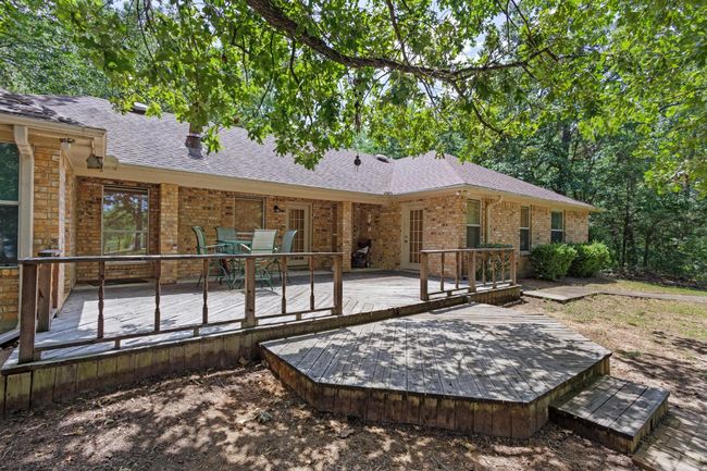 patio in back yard | Image 27