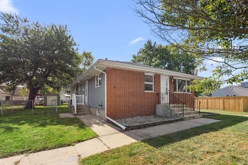 2702 Martha St, Highland, IN, 46322-2756 | Card Image