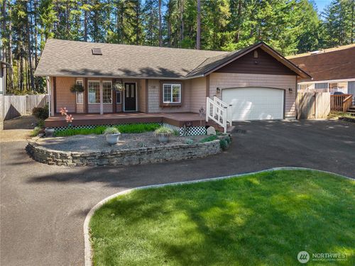 120 E Ballantrae Dr, Shelton, WA, 98584-9608 | Card Image