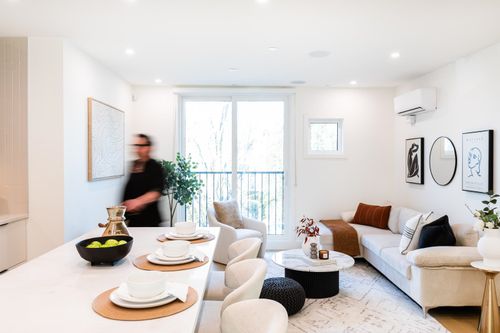 103-1550 E 3rd Ave, Vancouver, BC, V5N | Card Image