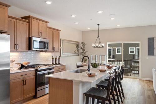 6758 Wildflower Way, Minnetrista, MN, 55331-2812 | Card Image