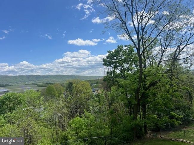 20 Mace St, House other with 3 bedrooms, 3 bathrooms and null parking in Ridgeley WV | Image 11