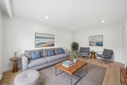 839 Glen St, Oshawa, ON, L1J3T9 | Card Image