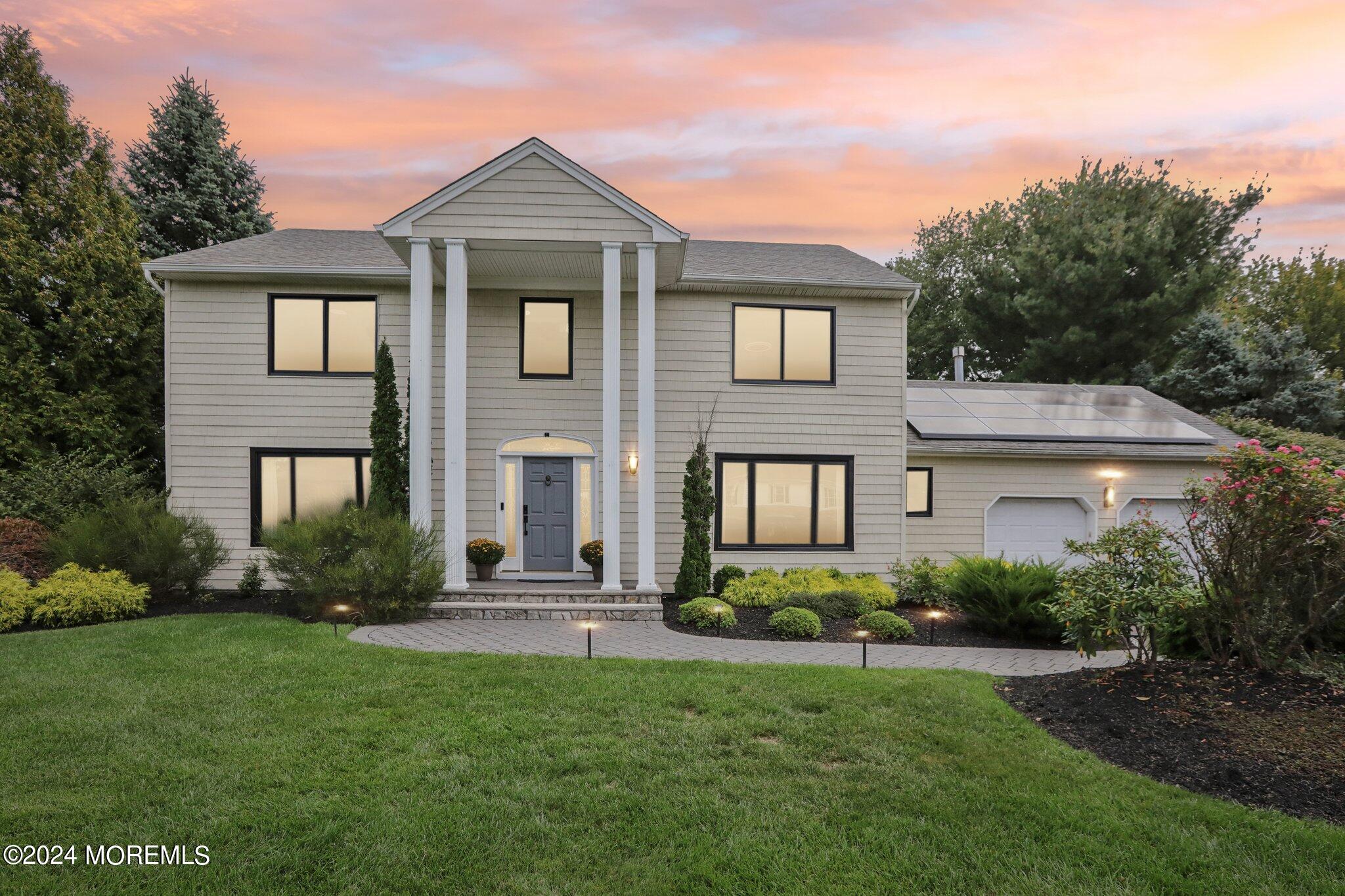 Green Meadow Dr, Tinton Falls, NJ 07724