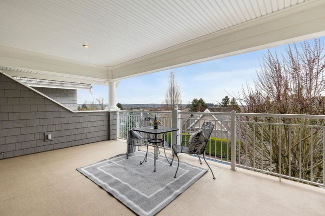 5733 182 Street, House other with 5 bedrooms, 4 bathrooms and 12 parking in Surrey BC | Image 24