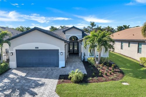 10103 Palazzo Dr, NAPLES, FL, 34119-9825 | Card Image