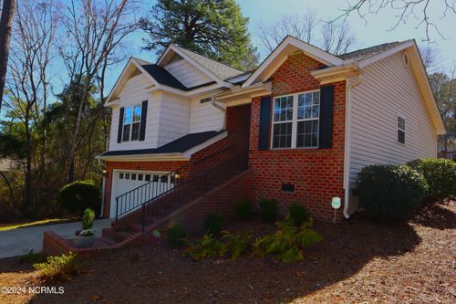 295 Sandhills Cir, Pinehurst, NC, 28374-7033 | Card Image