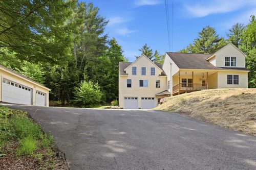 19 Meadow Lark Ln, Epsom, NH, 03234-4820 | Card Image