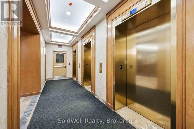 1802 - 25 Grenville St, Condo with 2 bedrooms, 1 bathrooms and null parking in Toronto ON | Image 26