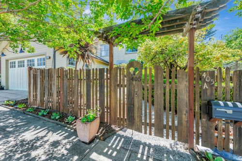 405 Oakdale Ave, Corte Madera, CA, 94925-1523 | Card Image
