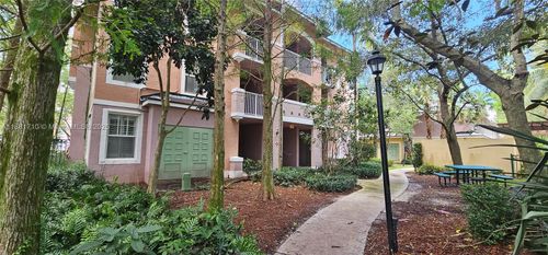 6692-6692 W Sample Rd, Coral Springs, FL, 33067-4201 | Card Image