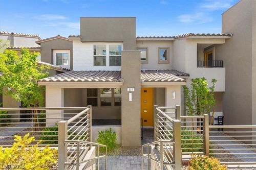 507 Fairview Hills St, Las Vegas, NV, 89138-6292 | Card Image
