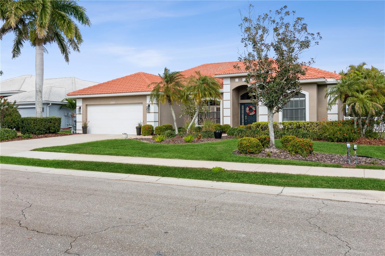 Penguin Dr, Bradenton, FL 34212
