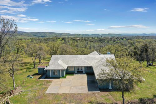 4896 Chuckwagon Dr, Copperopolis, CA, 95228 | Card Image