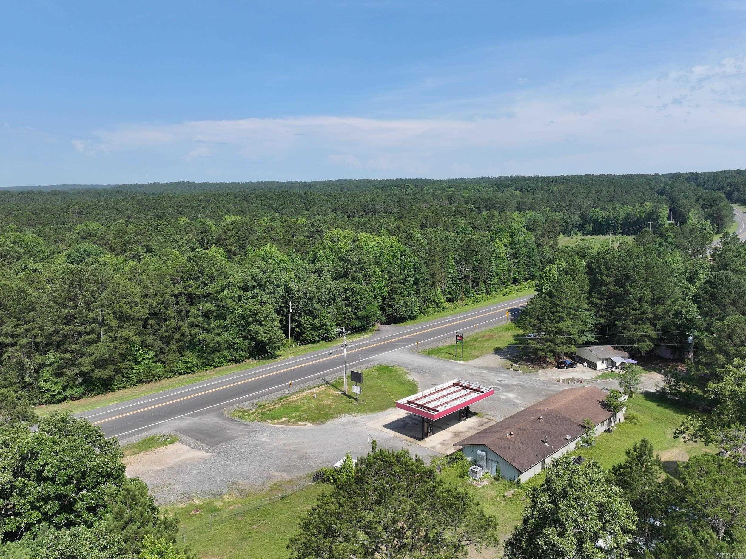 4000 Valley St, Caddo Valley, AR 71923