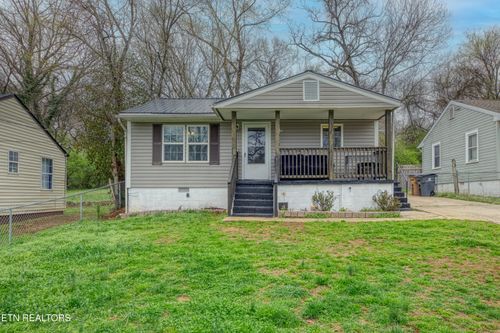 2527 Boyds Bridge Pike, Knoxville, TN, 37914-5926 | Card Image