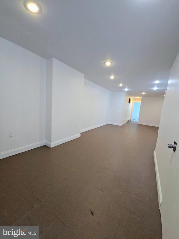 Commercial Lease in PHILADELPHIA 3