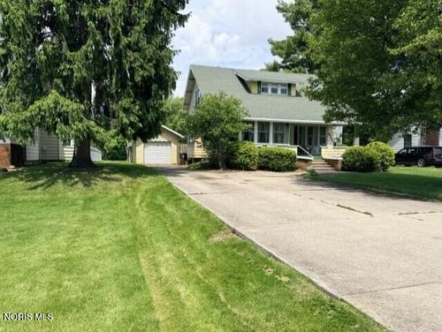 832 2nd St, Defiance, OH, 43512-2326 | Card Image