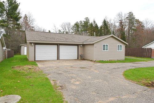 10865 Johnston Blvd, Saint Helen, MI, 48656-8205 | Card Image