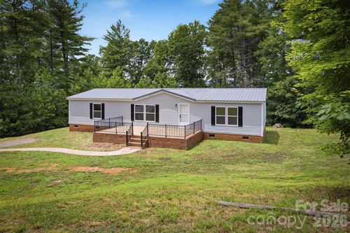 2688 Kite Dr, Lenoir, NC, 28645-9525 | Card Image