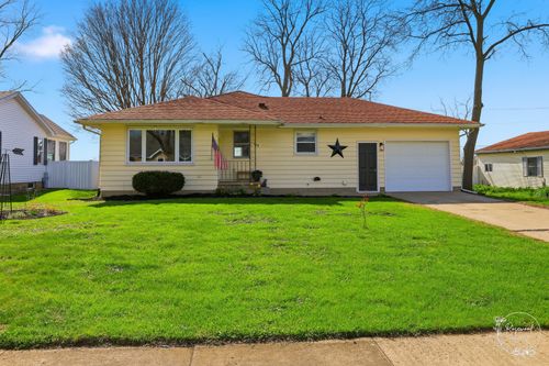 175 N Elm St, Herscher, IL, 60941-9789 | Card Image