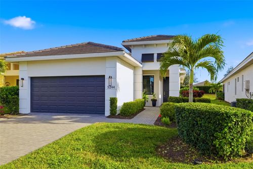 5244 Barnett Cir, LAKEWOOD RANCH, FL, 34211-1108 | Card Image