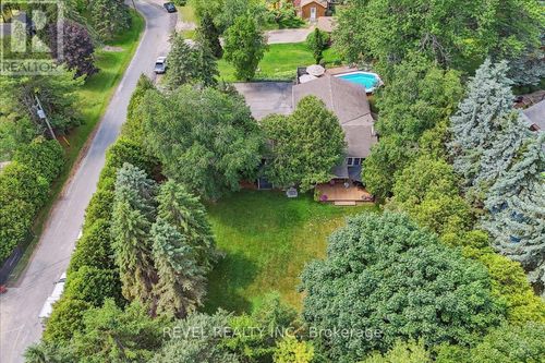 15 Ireson Road, Burlington (Grindstone), ON, L7R3X5 | Card Image