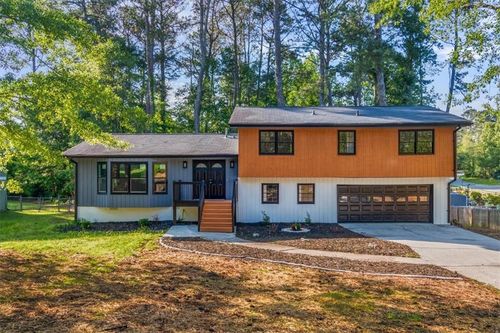 1129 Pinehurst Rd, Grayson, GA, 30017-1130 | Card Image