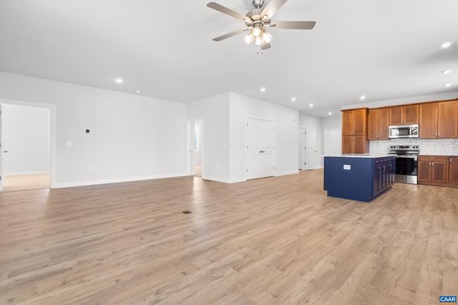 33 Whisperwood Ct, House other with 3 bedrooms, 3 bathrooms and null parking in TROY VA | Image 15