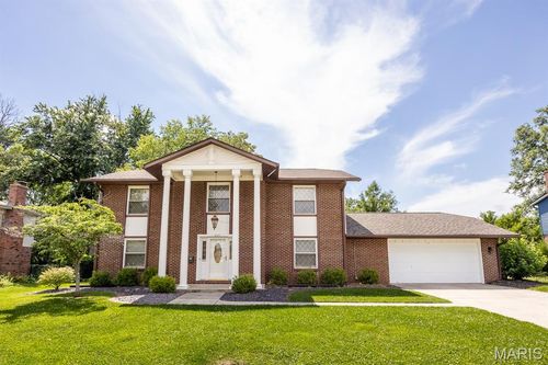809 Reiss Rd, O Fallon, IL, 62269-1225 | Card Image
