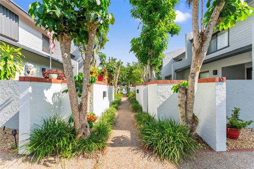 apt-4-817 Se 12th Ct, Fort Lauderdale, FL, 33316-2055 | Card Image