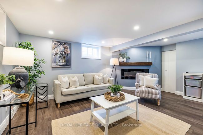 8 Forest Rd, House other with 3 bedrooms, 2 bathrooms and 4 parking in Ajax ON | Image 16