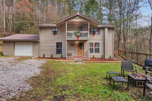 2-4204 Dellinger Hollow Road, Pigeon Forge, TN, 37863 | Card Image