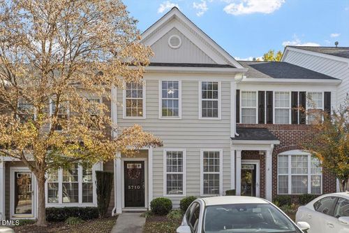 5710 Corbon Crest Ln, Raleigh, NC, 27612-6836 | Card Image