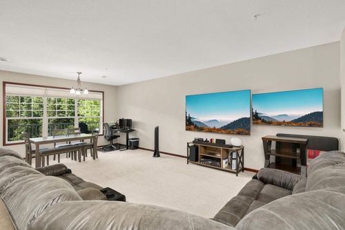 4940i-4940 Underwood Ln N, Plymouth, MN, 55442-4514 | Card Image