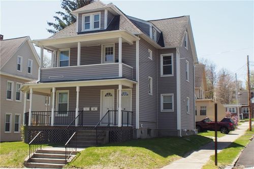 fl-1st-44 Oak Ave, Shelton, CT, 06484-3028 | Card Image