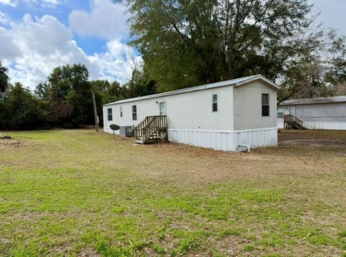 720 Ne 4th Ave, TRENTON, FL, 32693-3675 | Card Image
