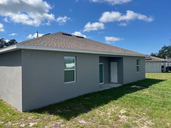 117 Zinnia Lane W, House other with 4 bedrooms, 2 bathrooms and null parking in Kissimmee FL | Image 2