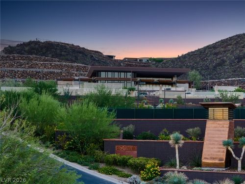 2 Cloudloft Ct, Henderson, NV, 89012-7293 | Card Image