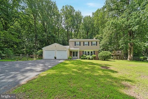 1002 Caln Meetinghouse Rd, COATESVILLE, PA, 19320-2111 | Card Image