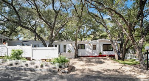 124 Merry Oak Ln, Westlake Village, CA, 91361-4807 | Card Image